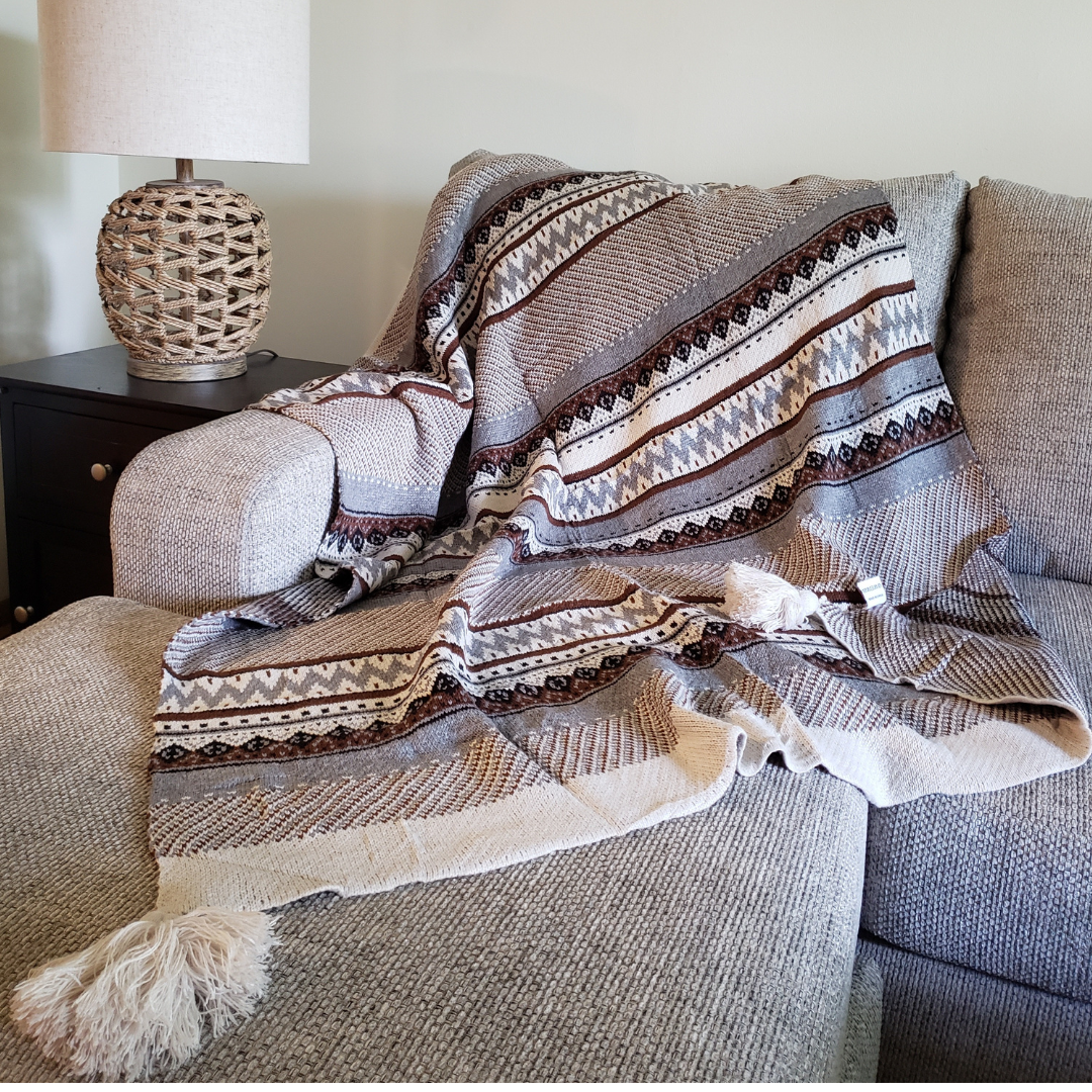 Bohemian-Style Cotton Throw & Blanket